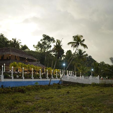 Arayathu Heritage Villa Resort Kottayam Exterior foto