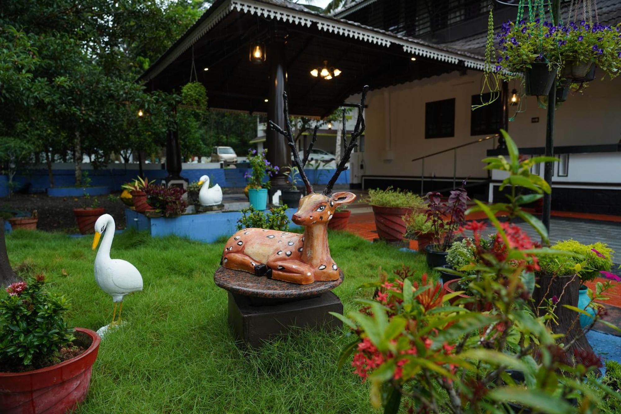 Arayathu Heritage Villa Resort Kottayam Exterior foto